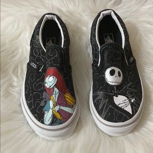Toddler vans nightmare before Christmas like new